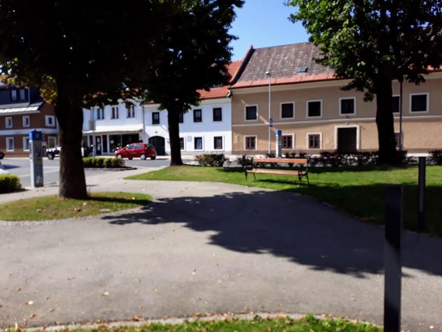 Lounge-Style-Hostel Sankt Veit an der Glan Exteriör bild